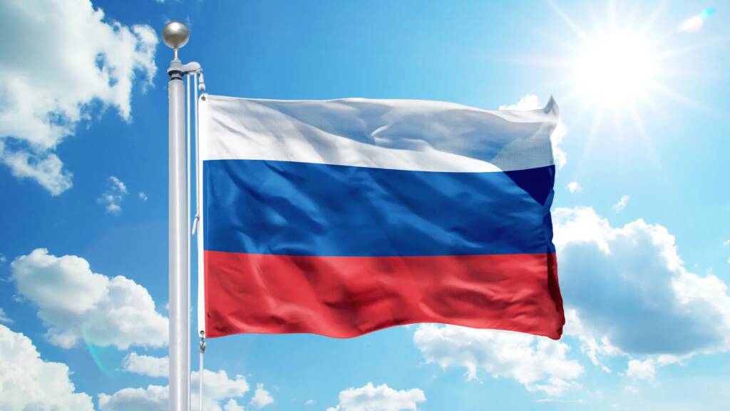 С Днем Российского Флага!